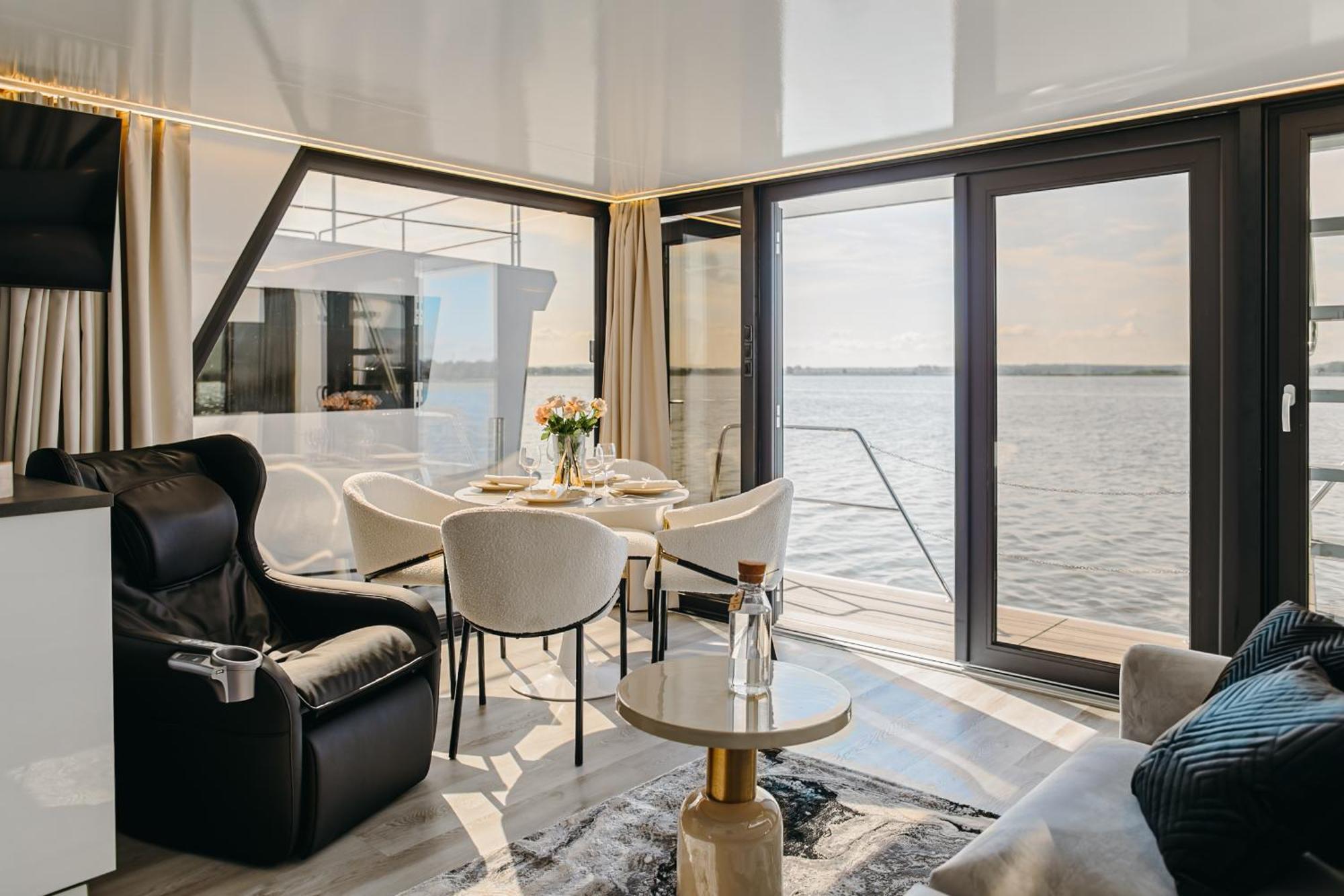 Ht Houseboats - Na Wodzie - Sauna, Motorowka, Rowerki Wodne * Mielno (Koszalin)