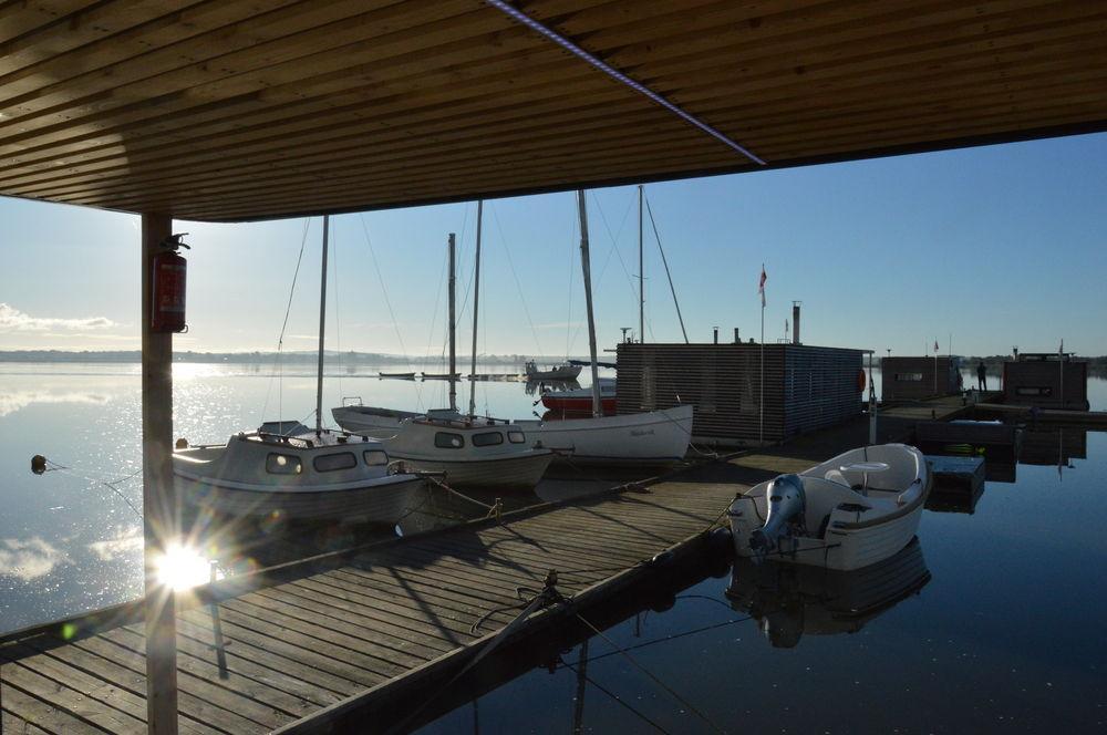 Ht Houseboats - Na Wodzie - Sauna, Motorowka, Rowerki Wodne Apartament